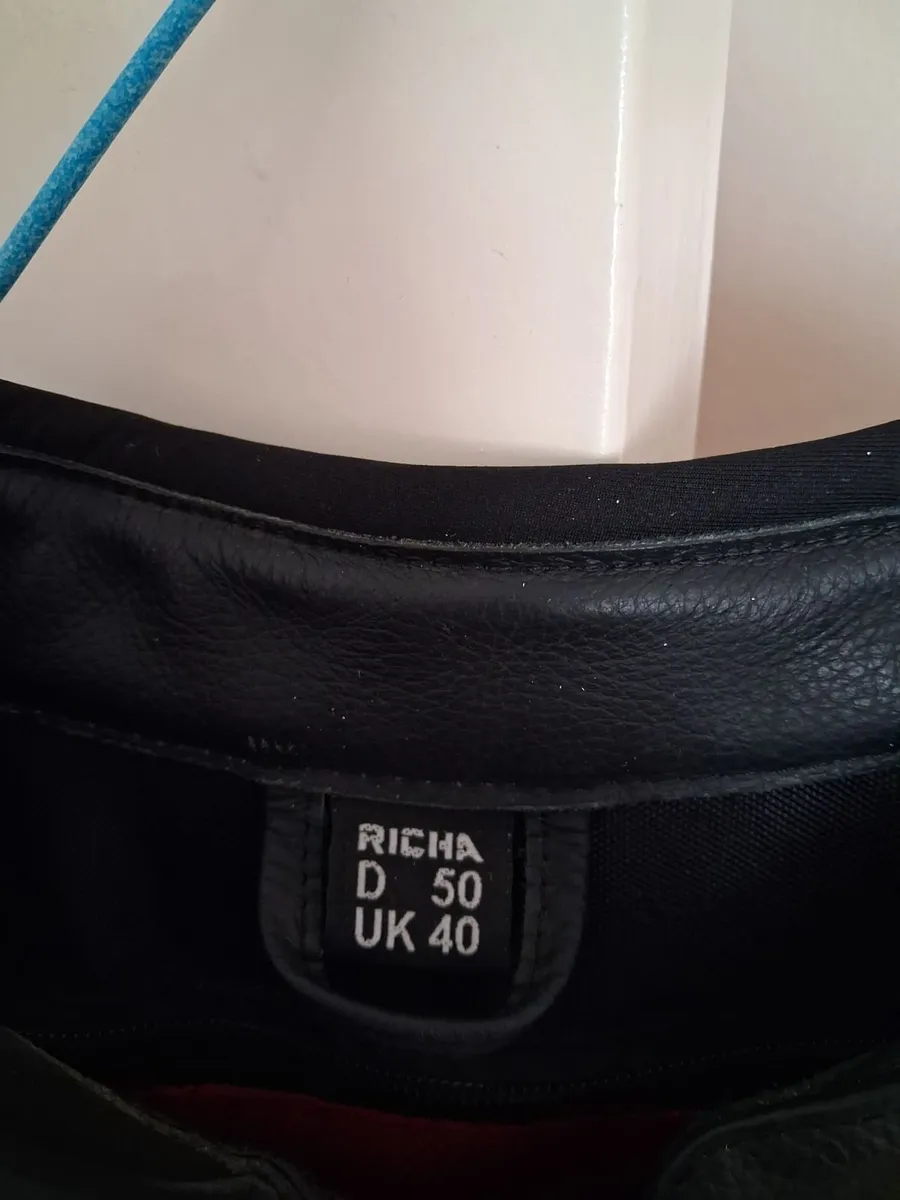 Leather jackets - Image 2