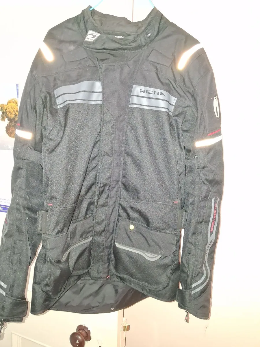 Leather jackets - Image 3