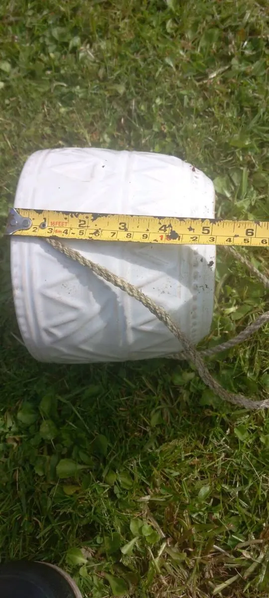 Hanging White Flower Pot - Image 2