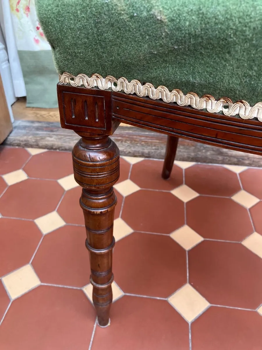 4 Victorian dining chairs. - Image 2