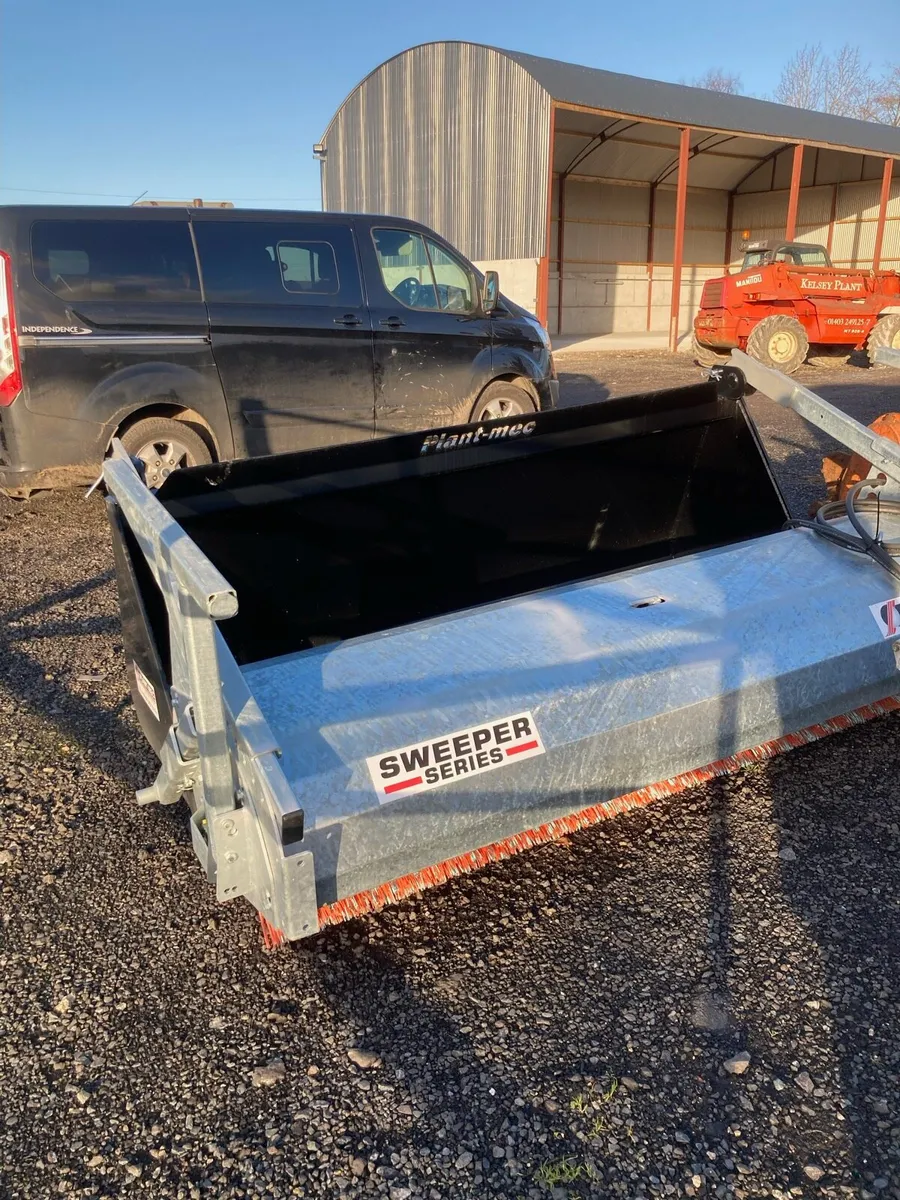 Plantmec bucket brush - Image 1