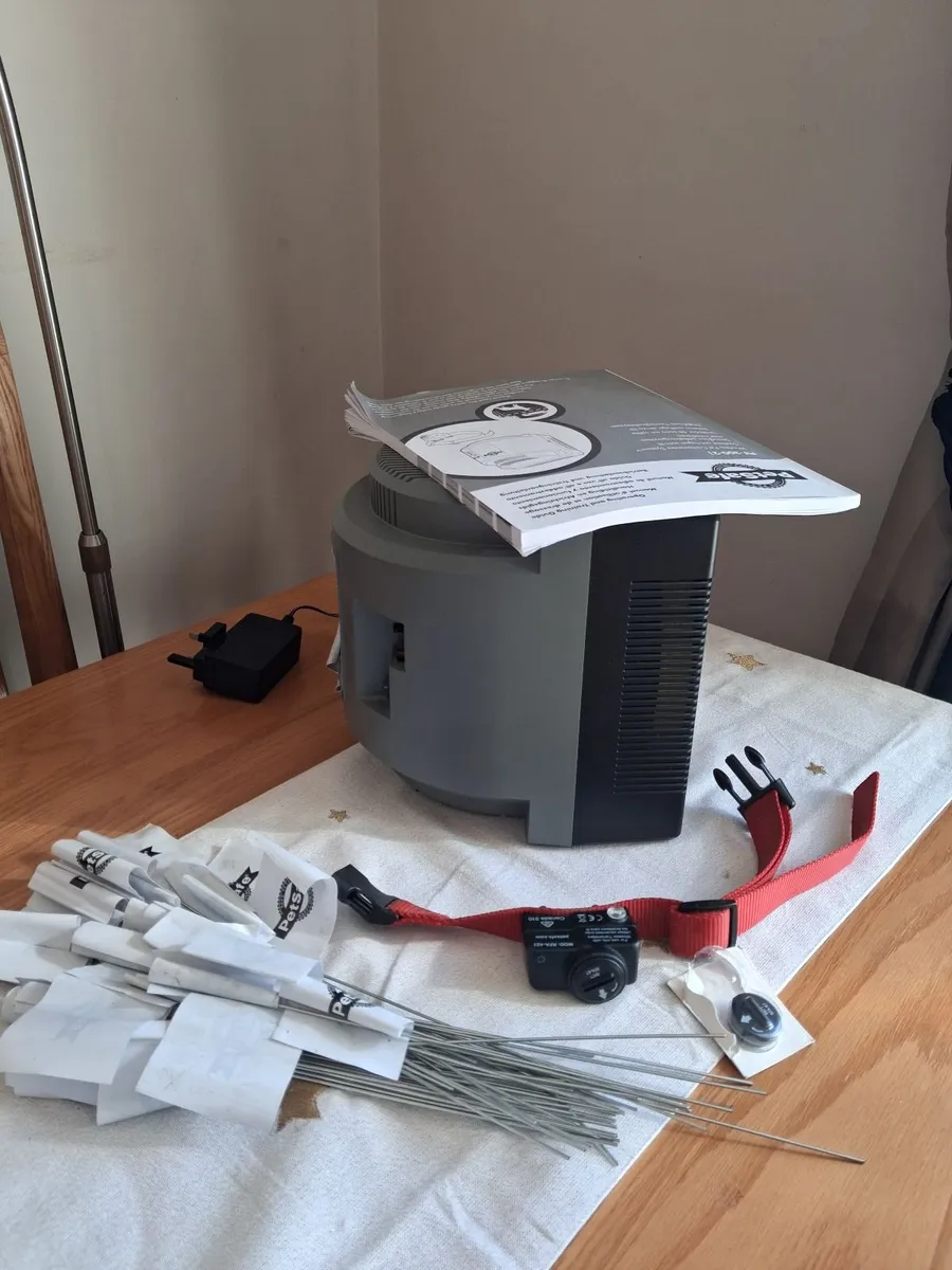 Wireless pet fence - Image 1