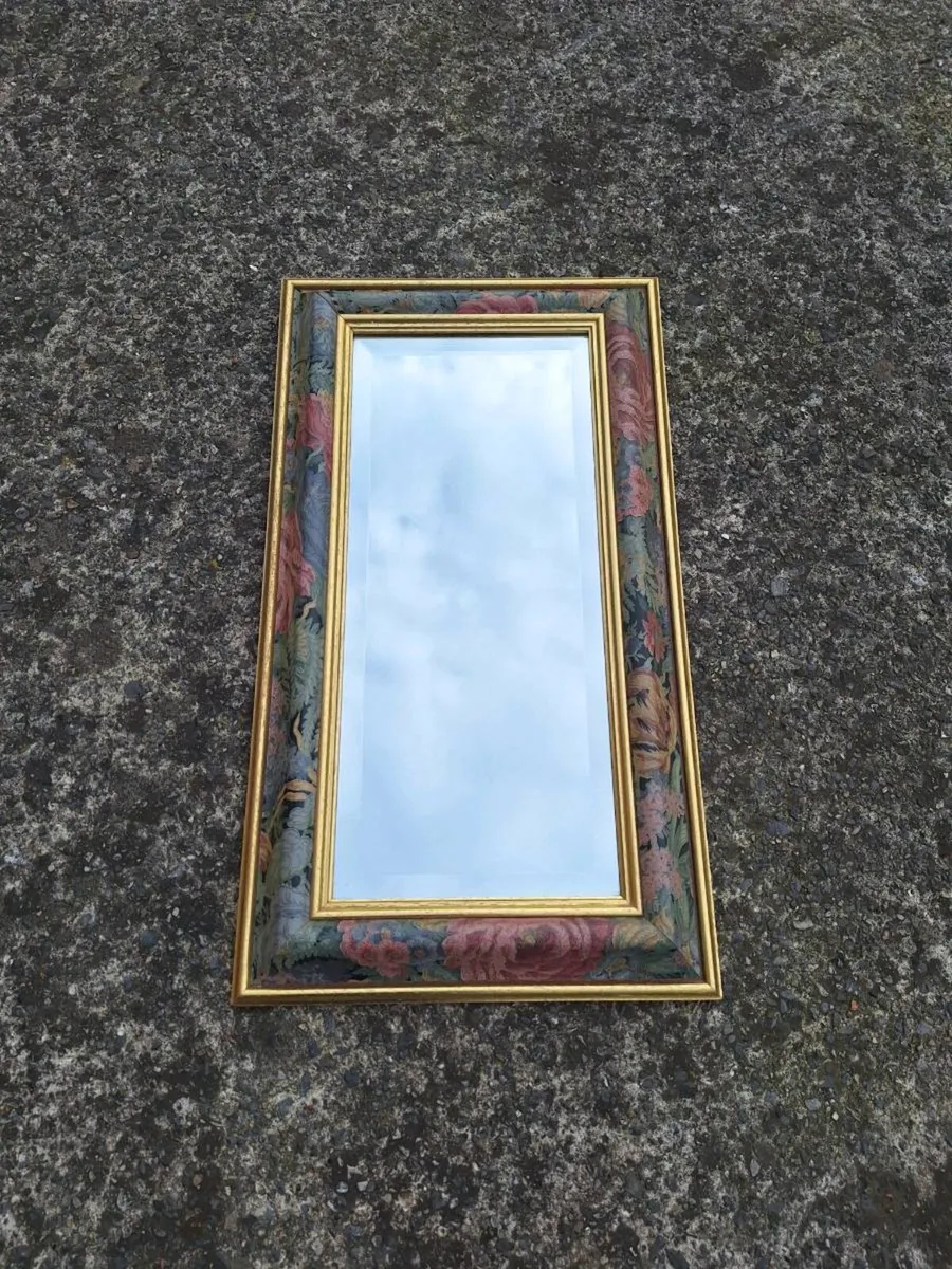 Lovely rectangular bevelled mirror - Image 1