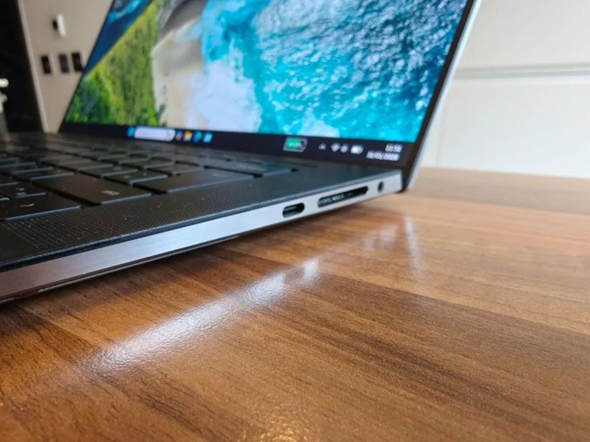 Dell Precision 5550 Laptop | Intel i7 | 32GB | 15" - Image 2