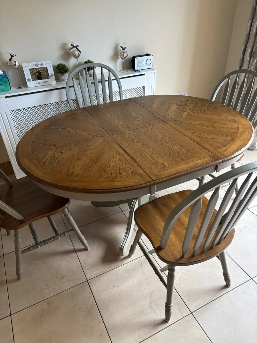 Kitchen Table & Chairs - Image 4