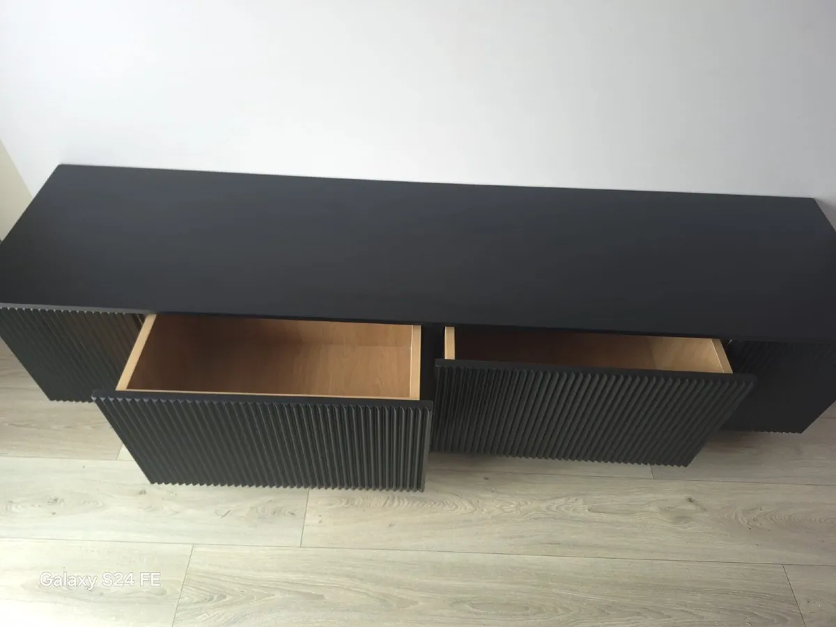 Tv Unit - Image 3