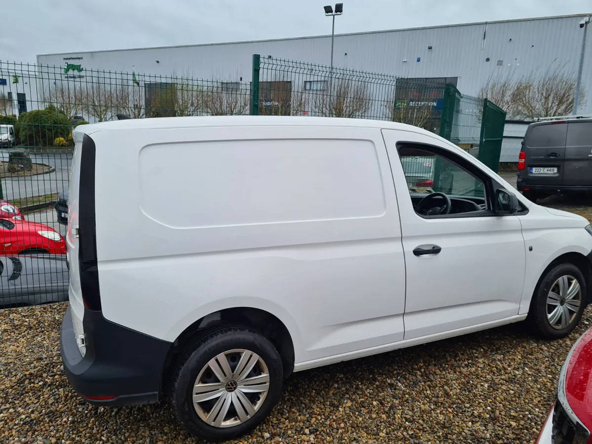 Volkswagen Caddy 2022 - Image 4