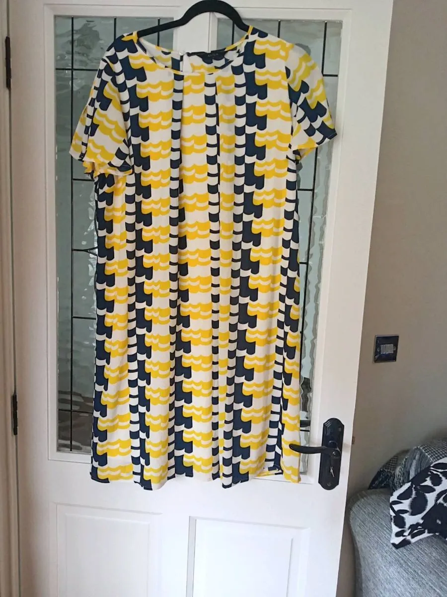 Occasion dresses - Image 1