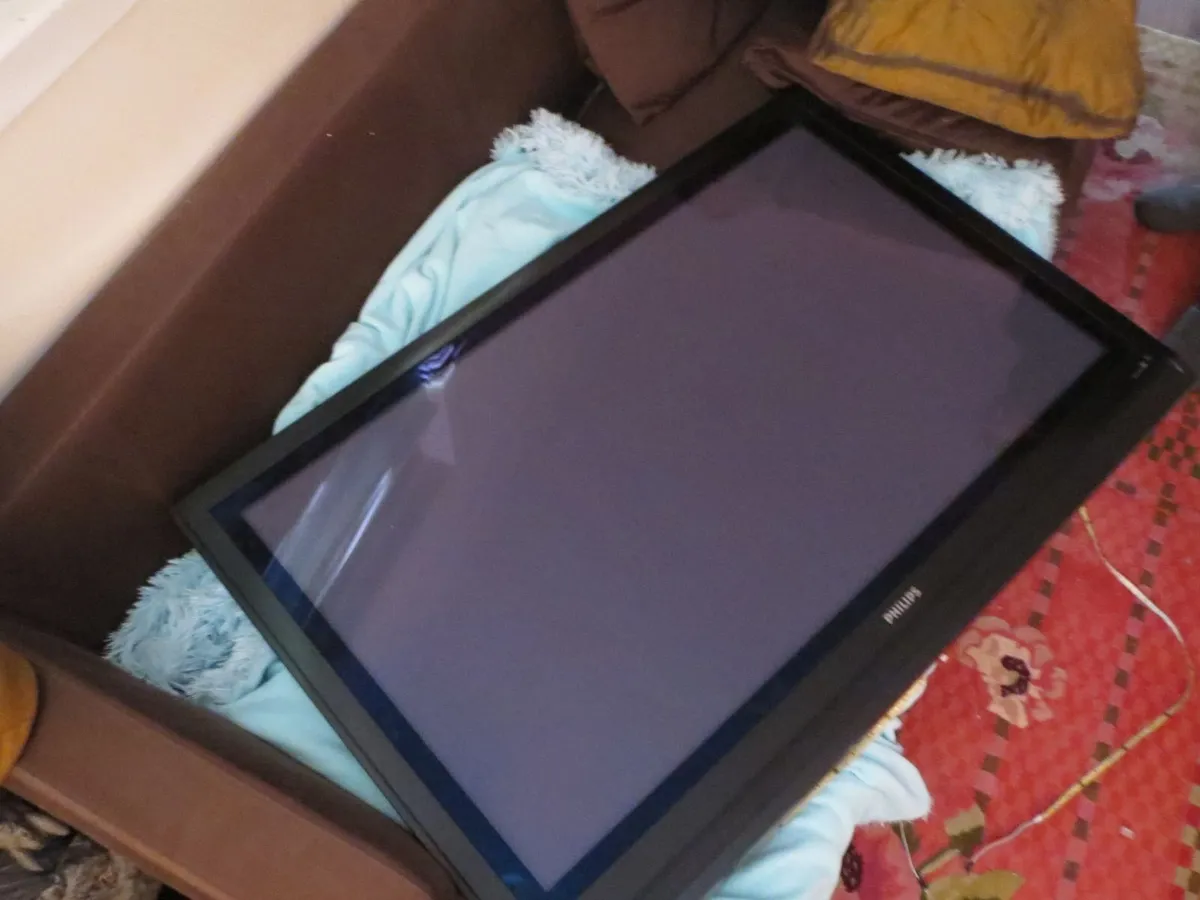 Philips Flat screen TV - Image 1