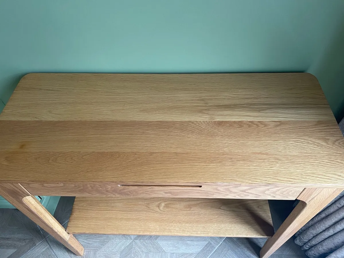 Solid Oak hall table - Image 3