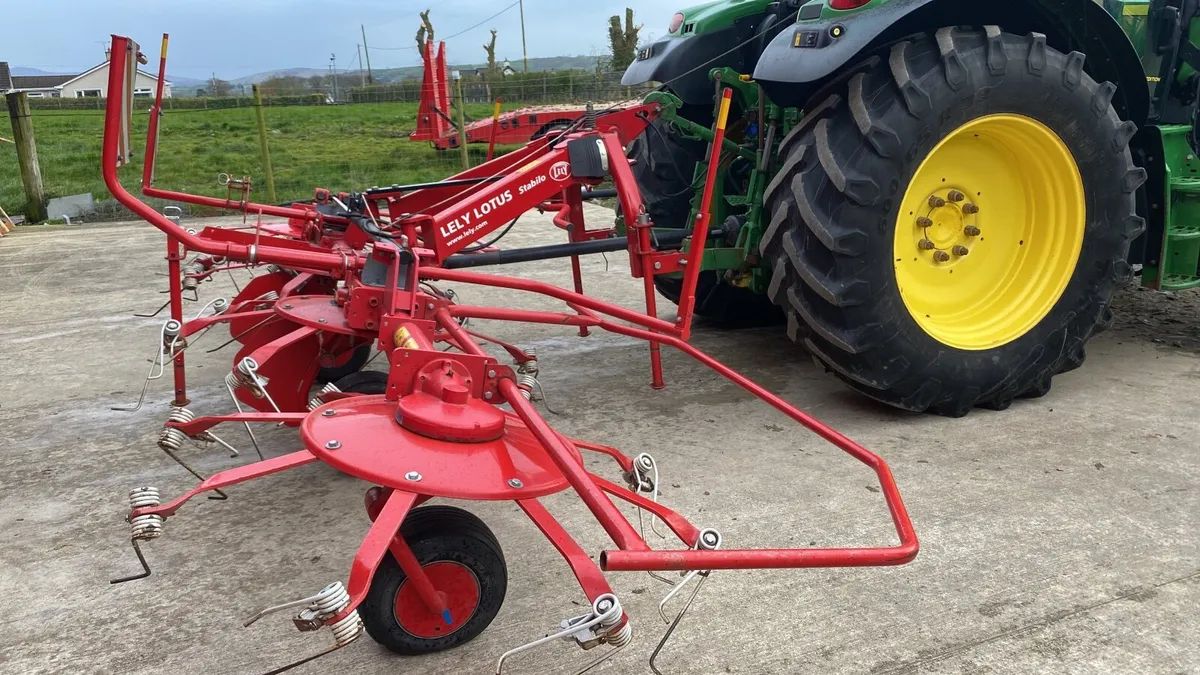 Lely Lotus Stabilo 600 Tedder - Image 1