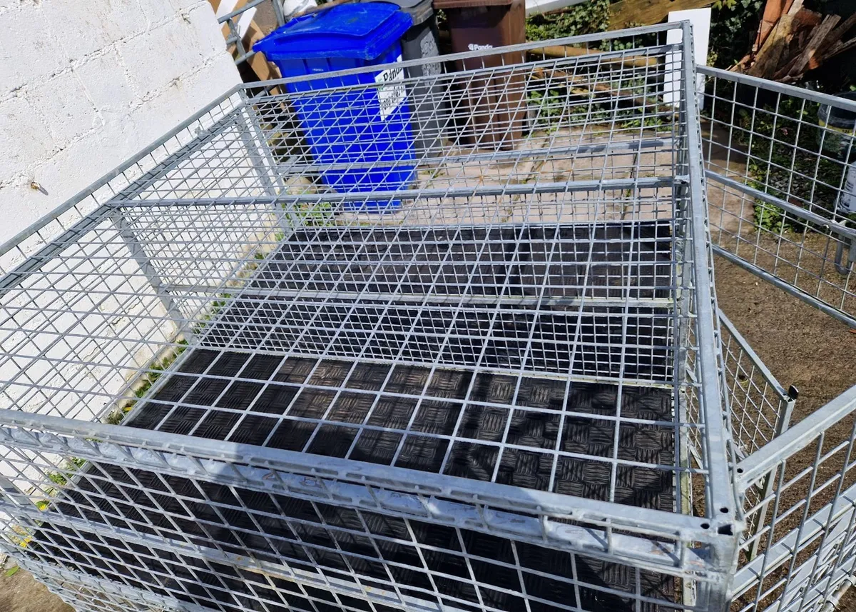 Dog/Pet Transport Cage - Image 3