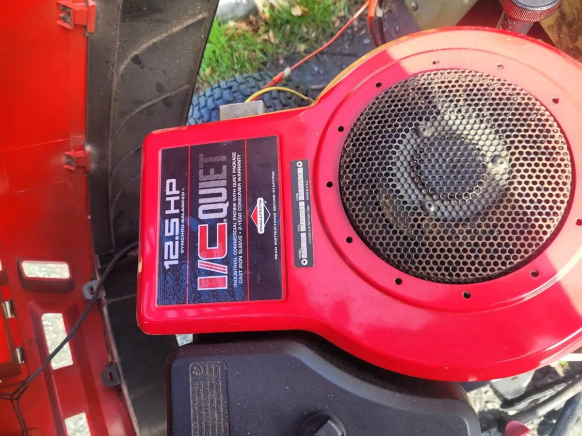 Castlegarden lawnmower twincut - Image 4