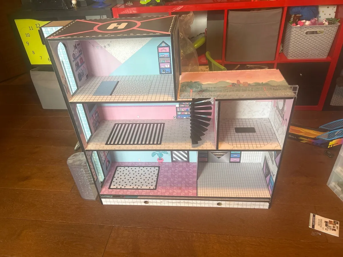 Free shopkins play house