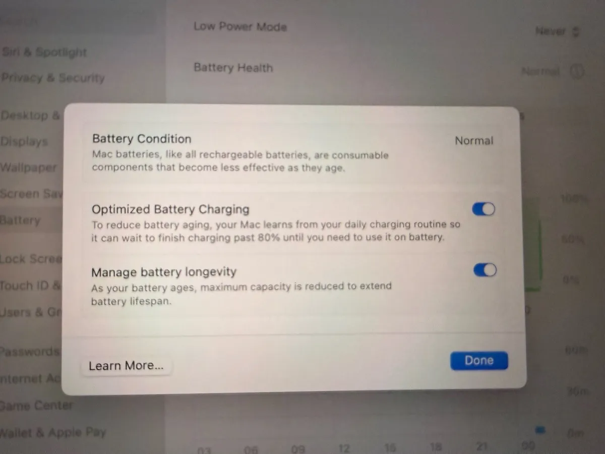 MacBook Air - Image 4