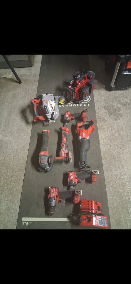 Milwaukee cordless tools - Image 1
