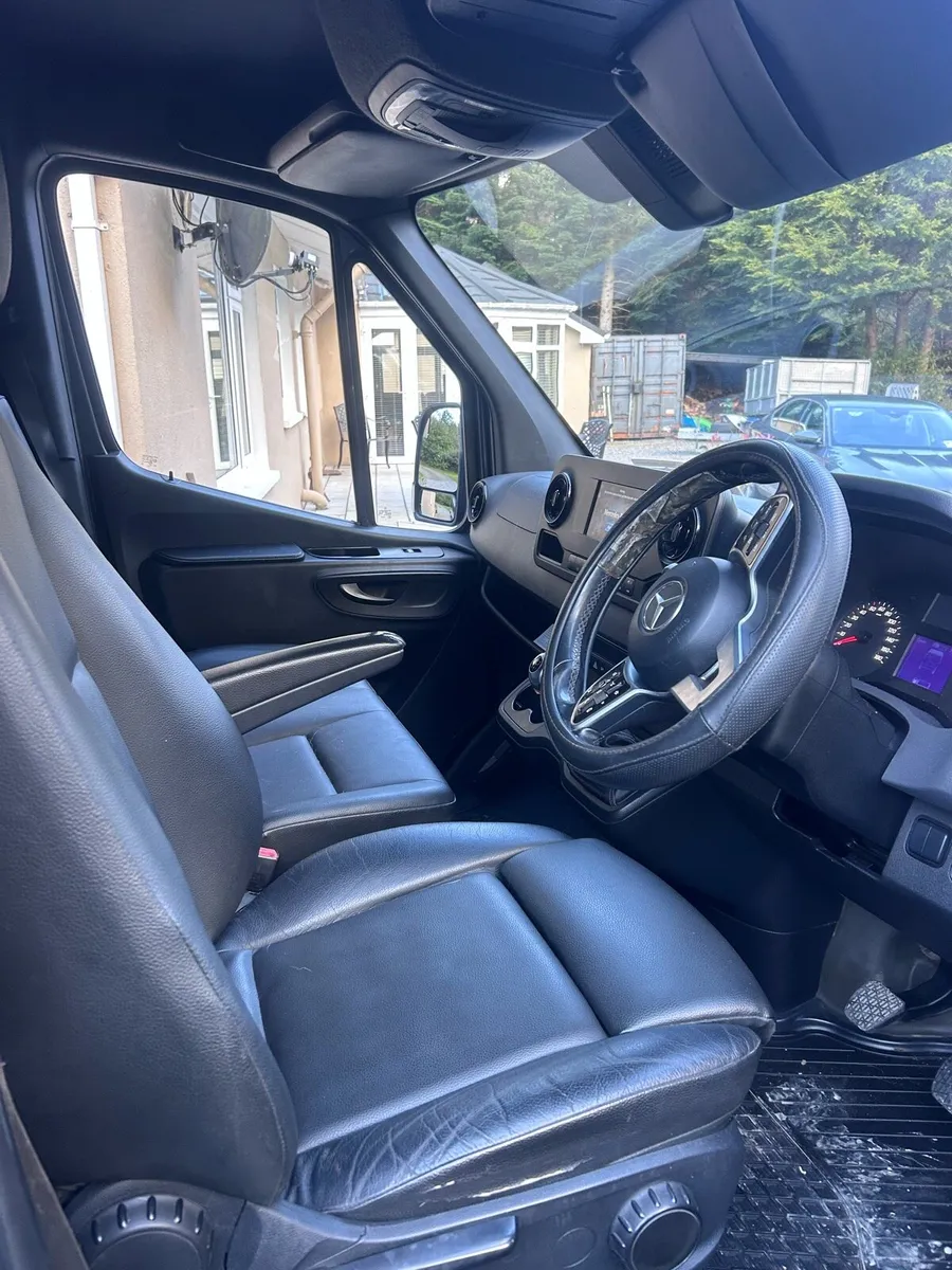 Mercedes Sprinter mwb - Image 3