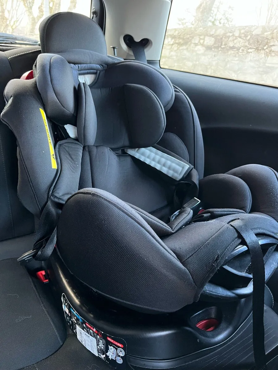 Rotating baby car seat with ISOFIX - Image 2