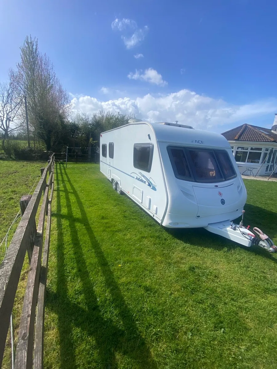 Ace jubilee caravan - Image 1