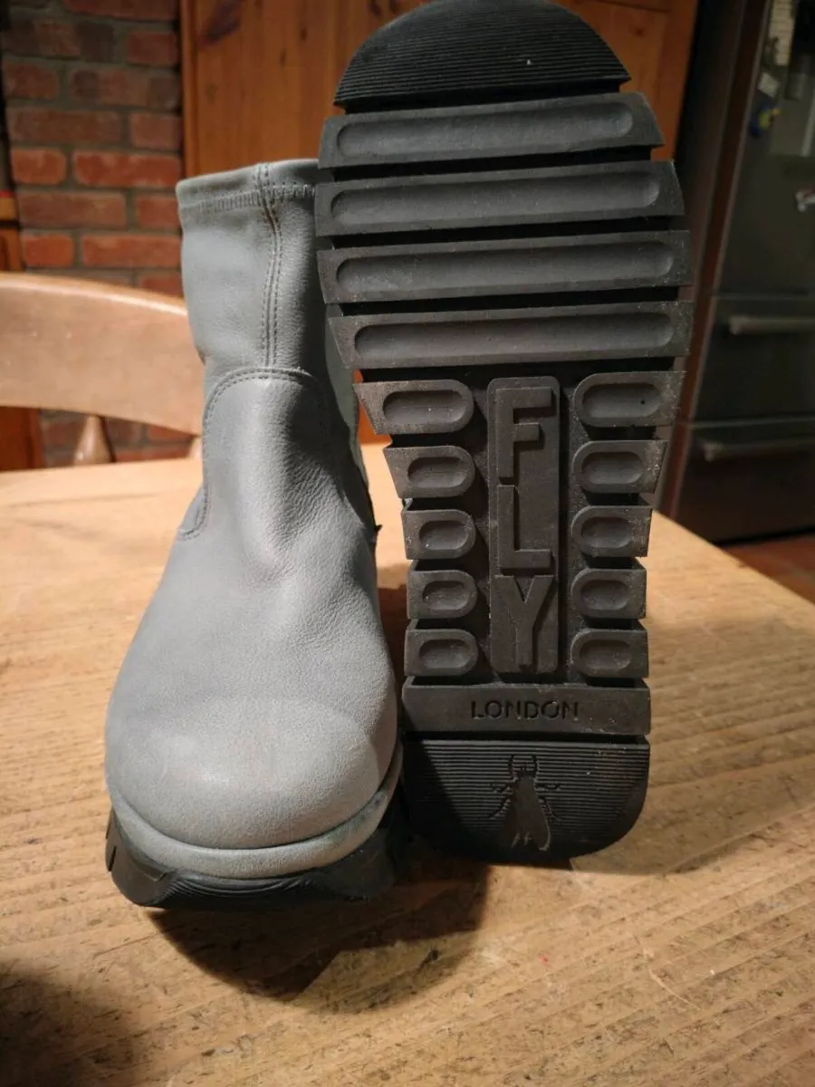 Fly London Diesel gray Ankle boots. High quality b - Image 3