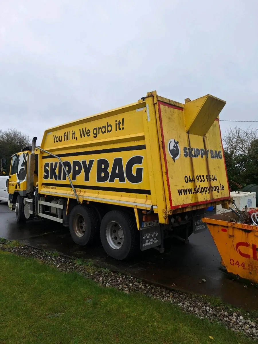 Daff crane truck - Image 2