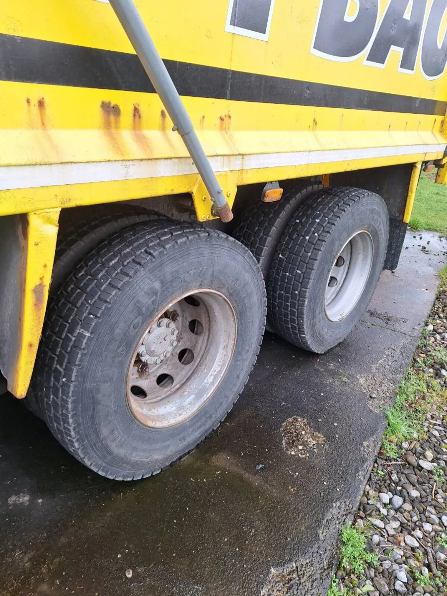 Daff crane truck - Image 3