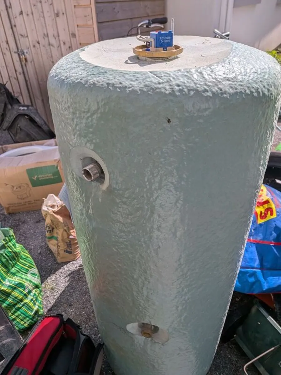 Ideal Heating 162L Hot Water Cylinder. Nearly New 2023 - Image 1