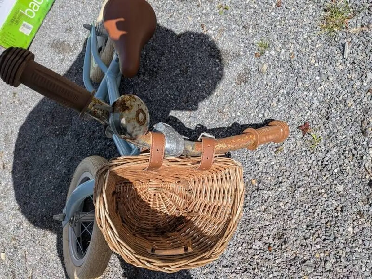 Balance bike - Image 2