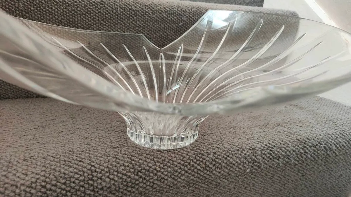 Louise Kennedy Fruit Bowl - Image 3