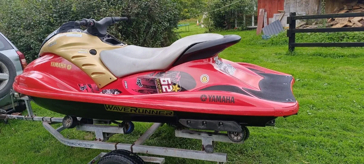 Yamaha GP1300 - Image 2