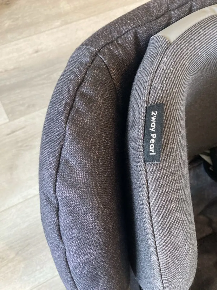 Maxi cosi 2way Pearl - Image 3