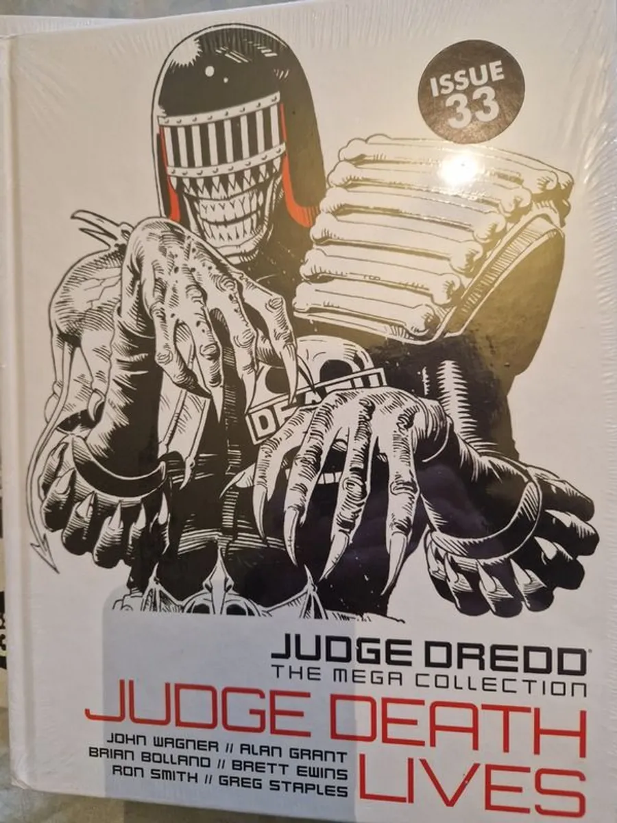 Hardback Judge Dredd Books - Image 2