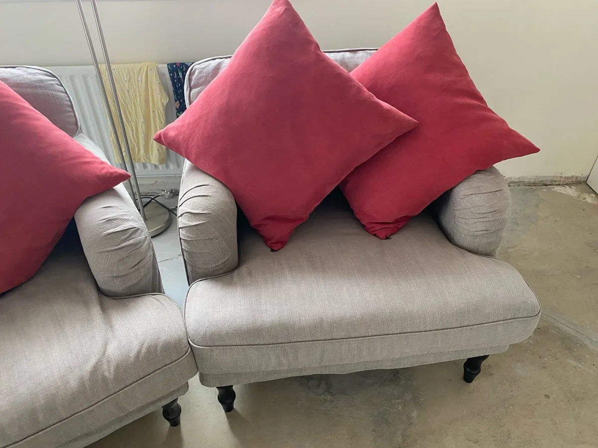 Couch and armchairs - Image 3