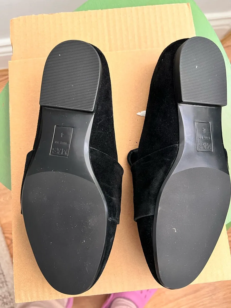 M&S Black Woman’s shoes - Image 4