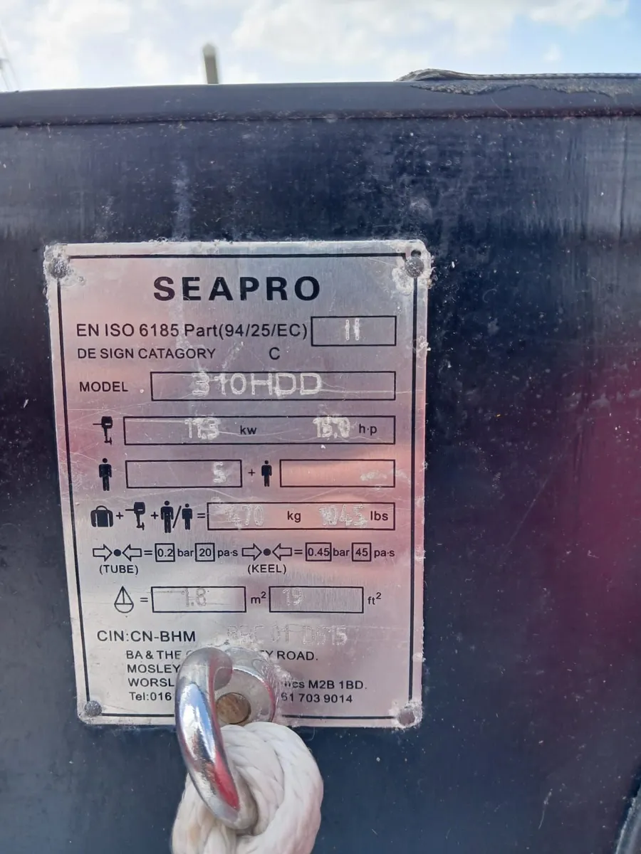 Inflatable dinghy - Image 2