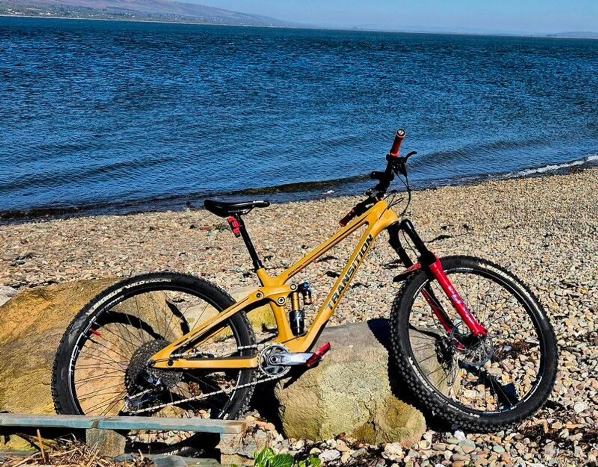 Transition Sentinel Carbon Mountain Bike - Image 2