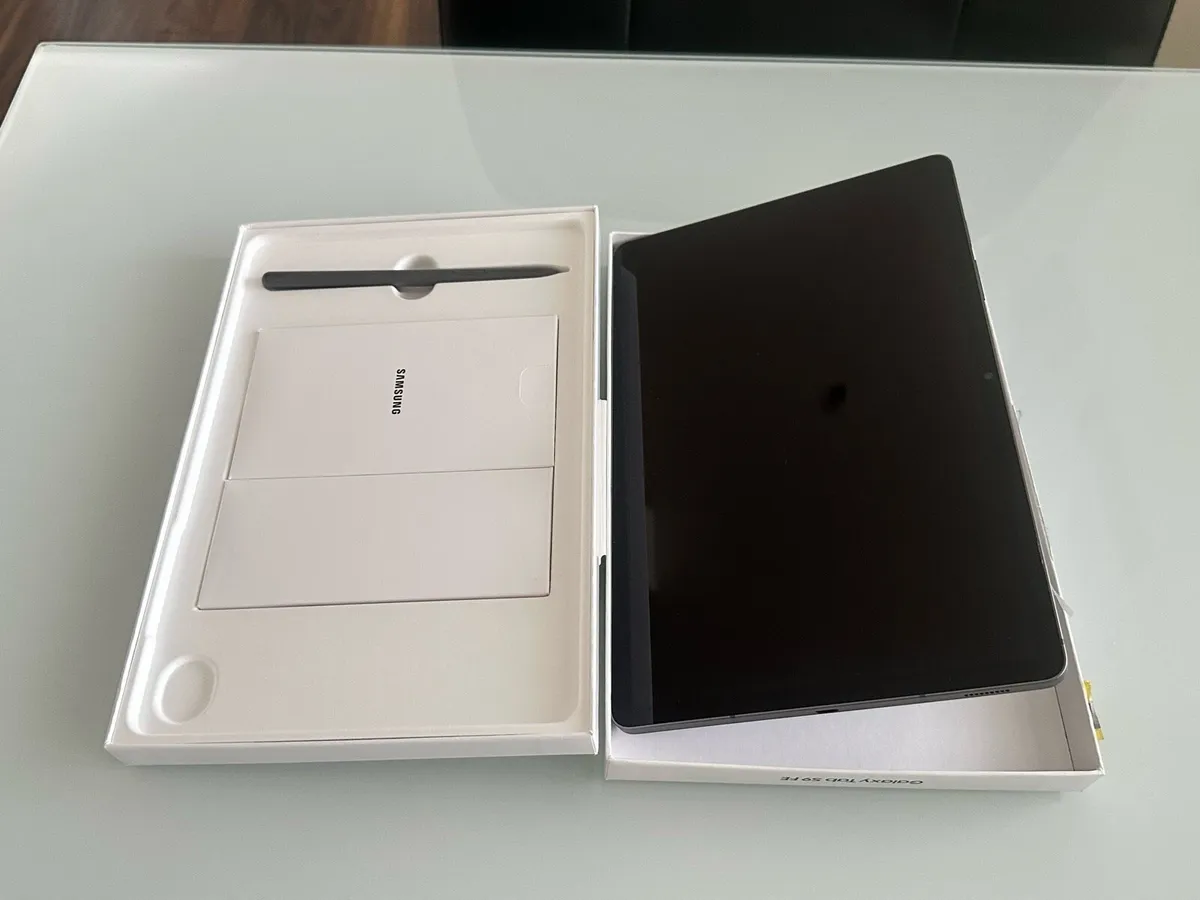 Samsung Galaxy Tab S9 FE - Image 3