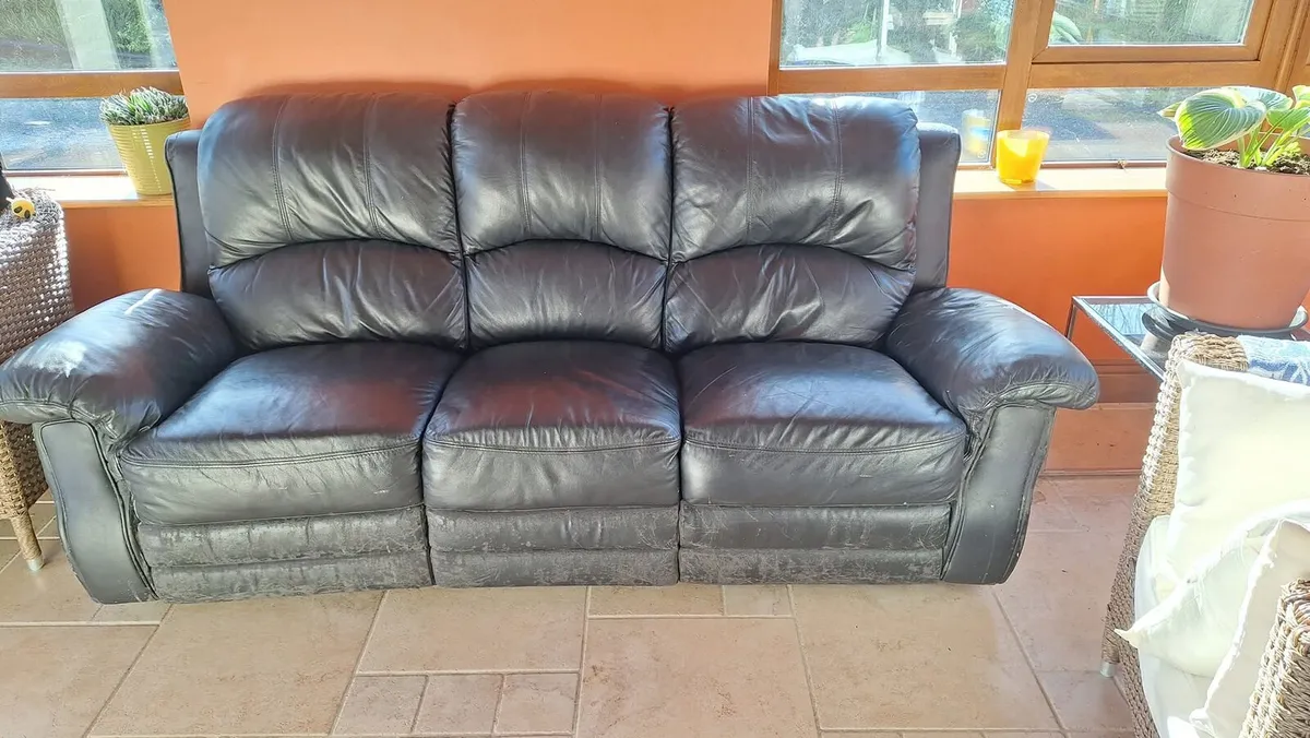 Leather sofa - Image 1