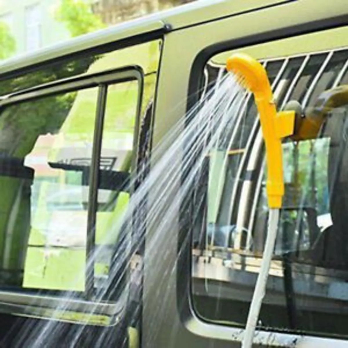 Portable Outdoor Handheld Camping Shower,12V - Image 4