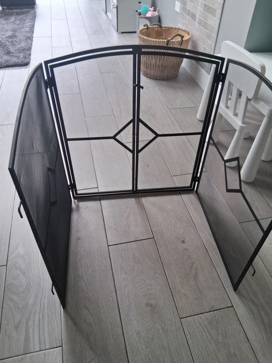 3 panel fire screen - Image 4