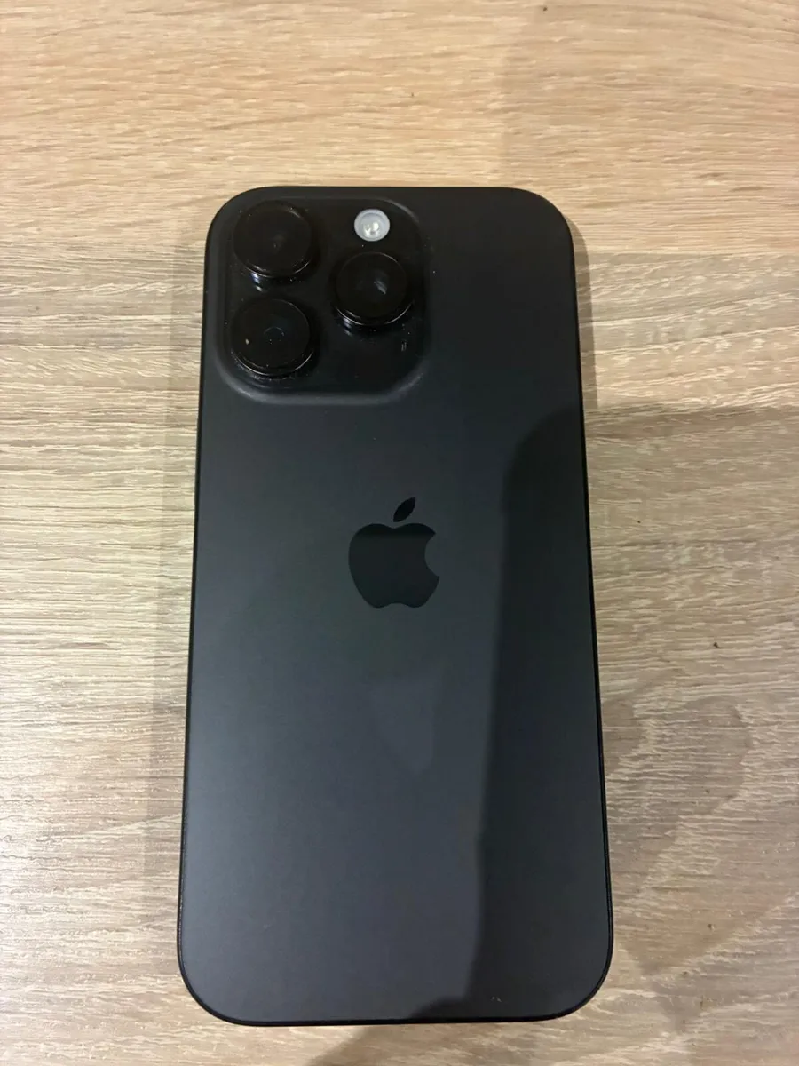 Apple iPhone 16 Pro - Image 1