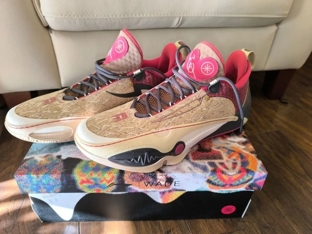 Wade All City 14 "Year of the Horse" - Image 1