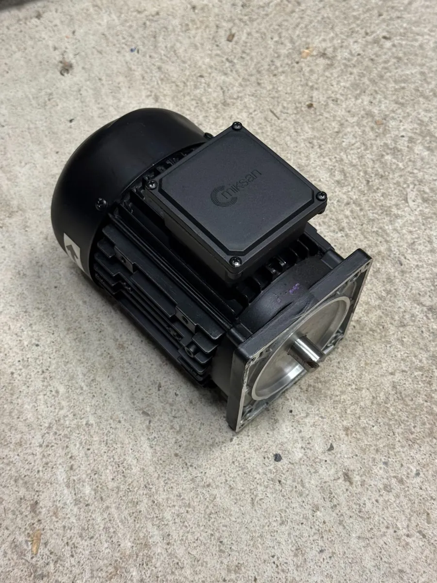 Electric Motor 3 Phase - Image 2