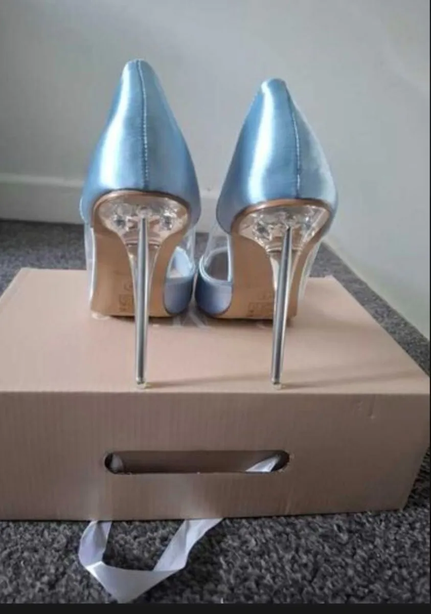 Womens shoes - Image 4