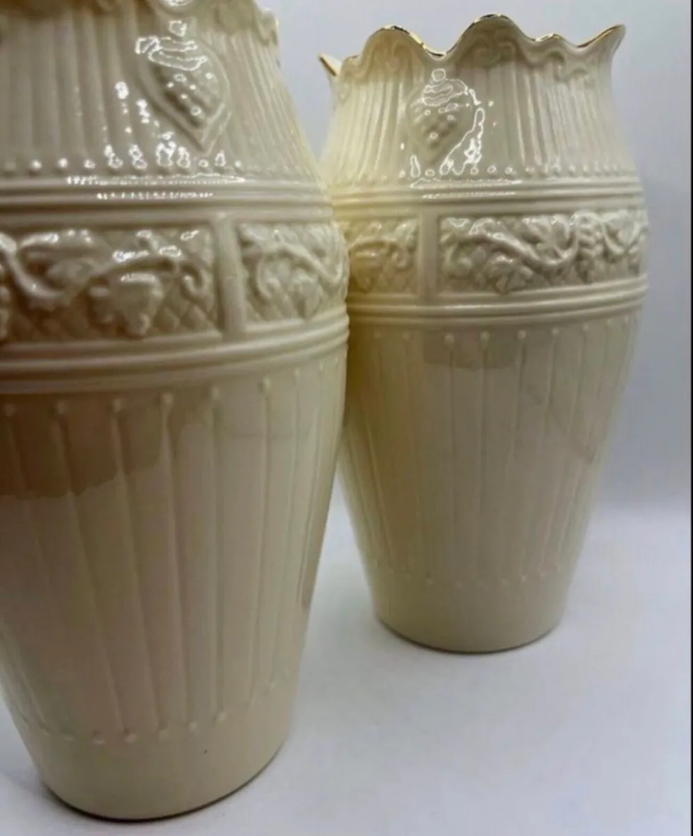 Pair of Vintage Belleek Vaes - Image 1