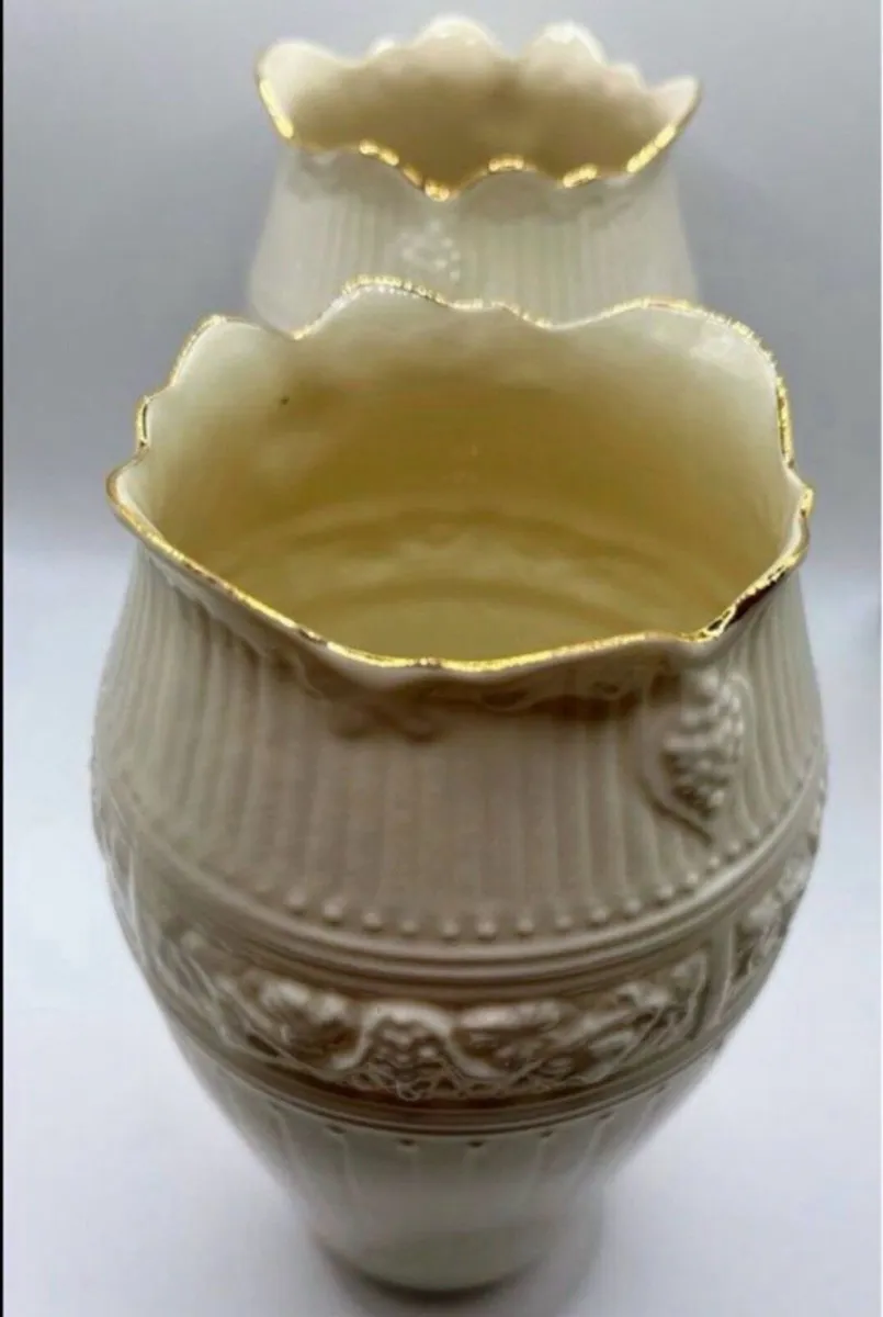 Pair of Vintage Belleek Vaes - Image 2