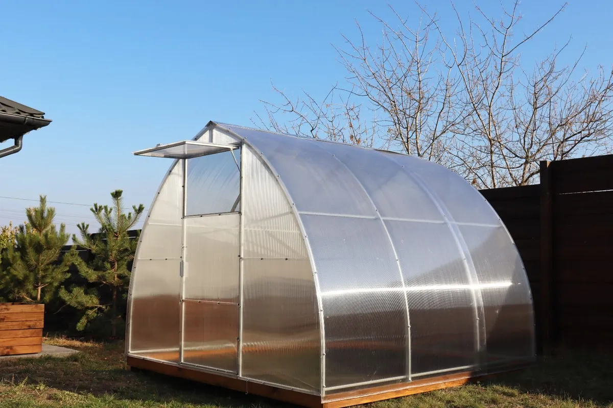 ARROW GREENHOUSE – HEAVY DUTY POINTED DESIGN - Image 4