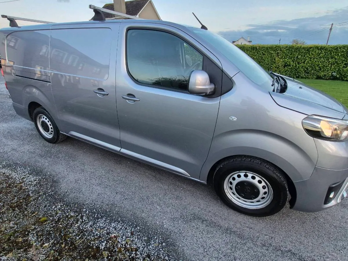 2023 Toyota Proace - Image 4