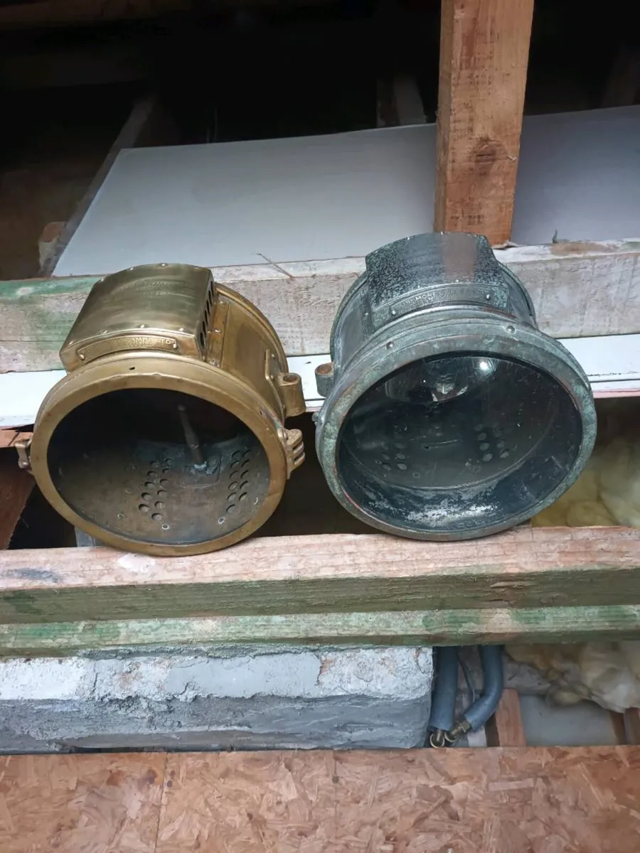 Veteran Car Headlamp Pair - Image 1