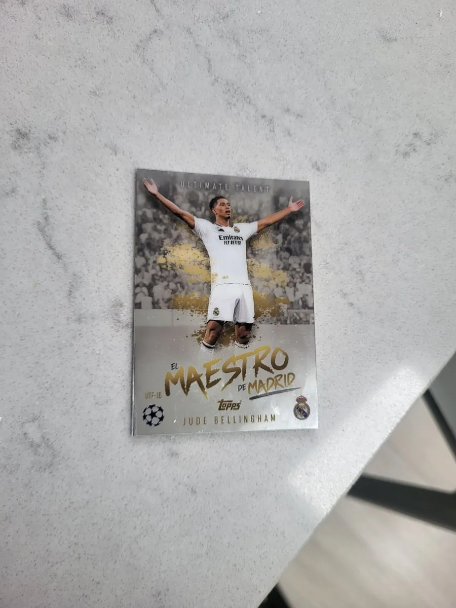 Match attax cards - Image 1